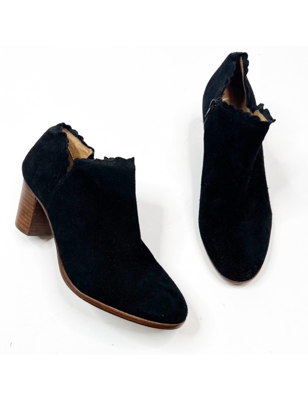 Jack Rogers Marianne Black Suede Scalloped Edge Bootie Size 8.5